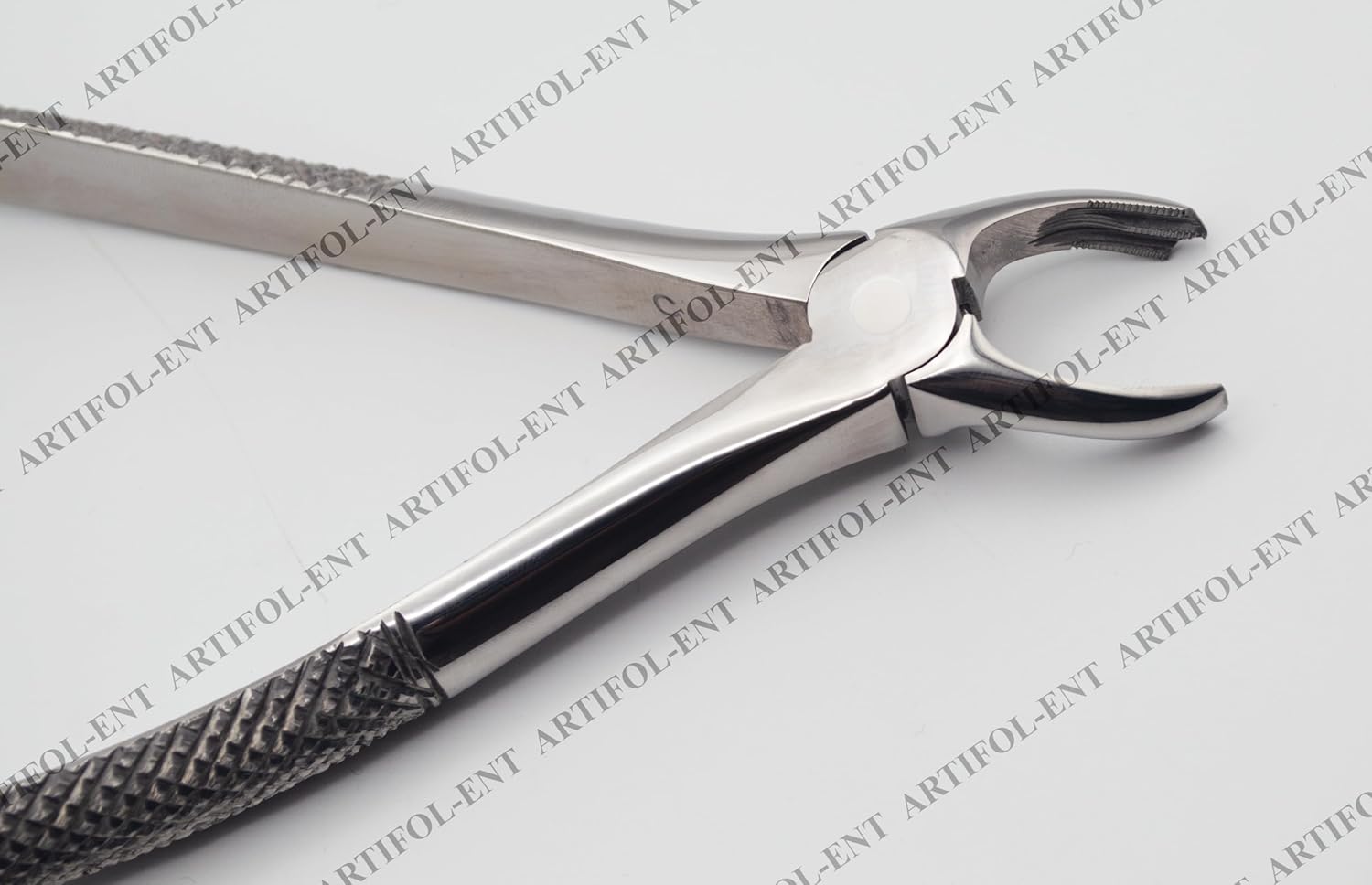 Professional Extraction Forceps Upper Molar Left 18E – Anatomical Deep-Grip Beaks | High-Performance Stainless Steel Extraction Instrument | Precision Anti-Slip Handle & Calibrated Pivot #FX18E